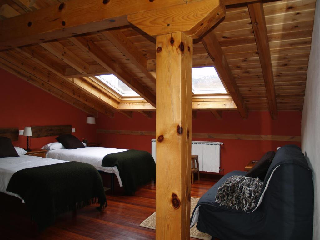 Hotel Rural Piedra Abierta San Martin de Perapertu ห้อง รูปภาพ