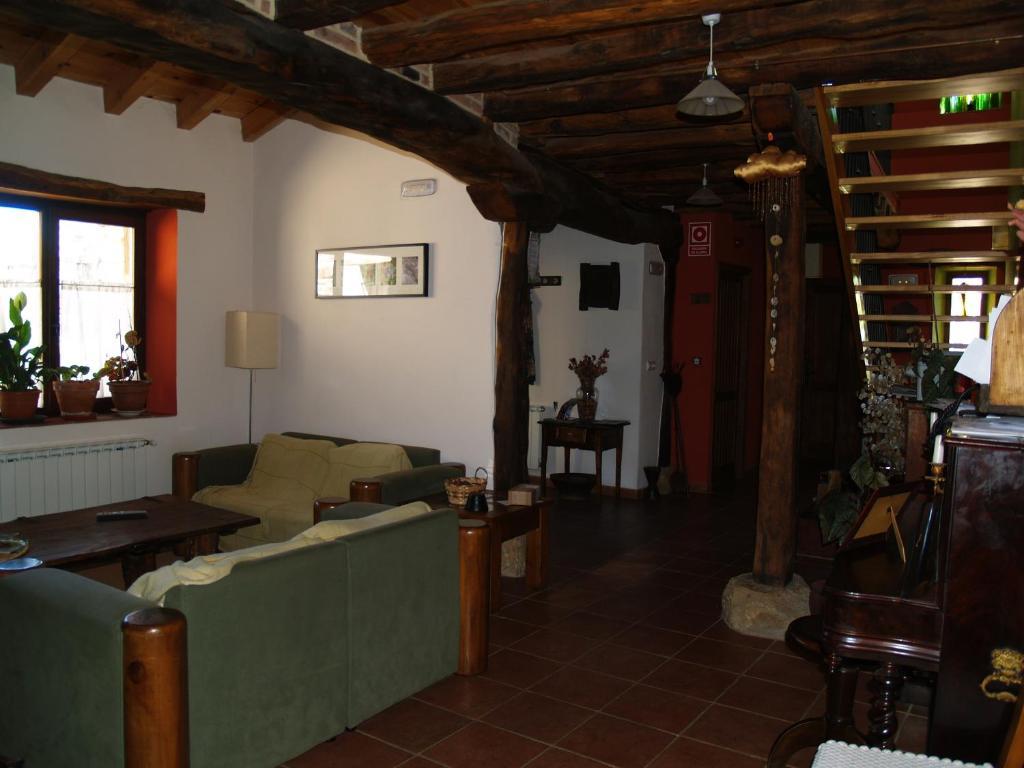 Hotel Rural Piedra Abierta San Martin de Perapertu ภายนอก รูปภาพ