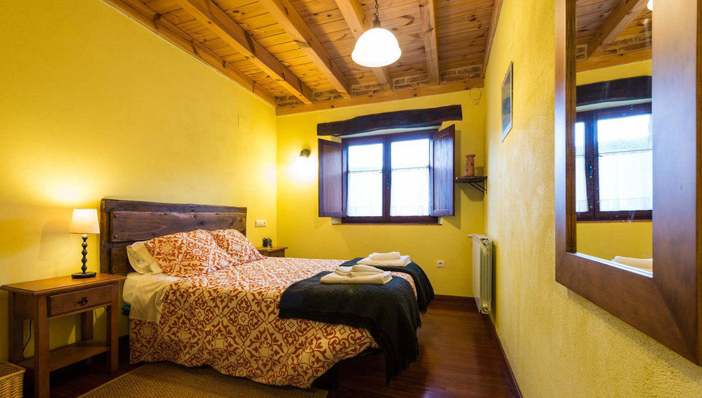 Hotel Rural Piedra Abierta San Martin de Perapertu ภายนอก รูปภาพ