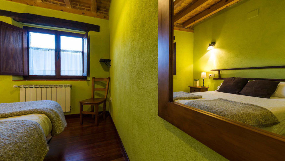 Hotel Rural Piedra Abierta San Martin de Perapertu ภายนอก รูปภาพ